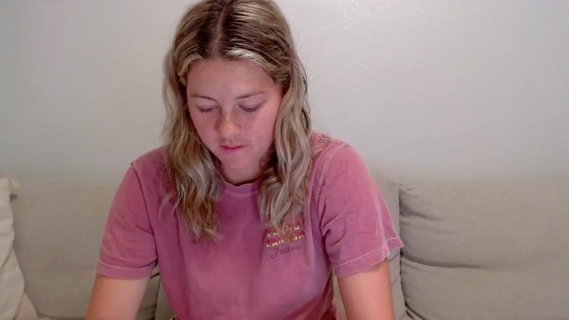 Gallery image thumbnail from Itsbecca's myfreecams stream on, 04/24/2023, 03:30 image 9 of 20