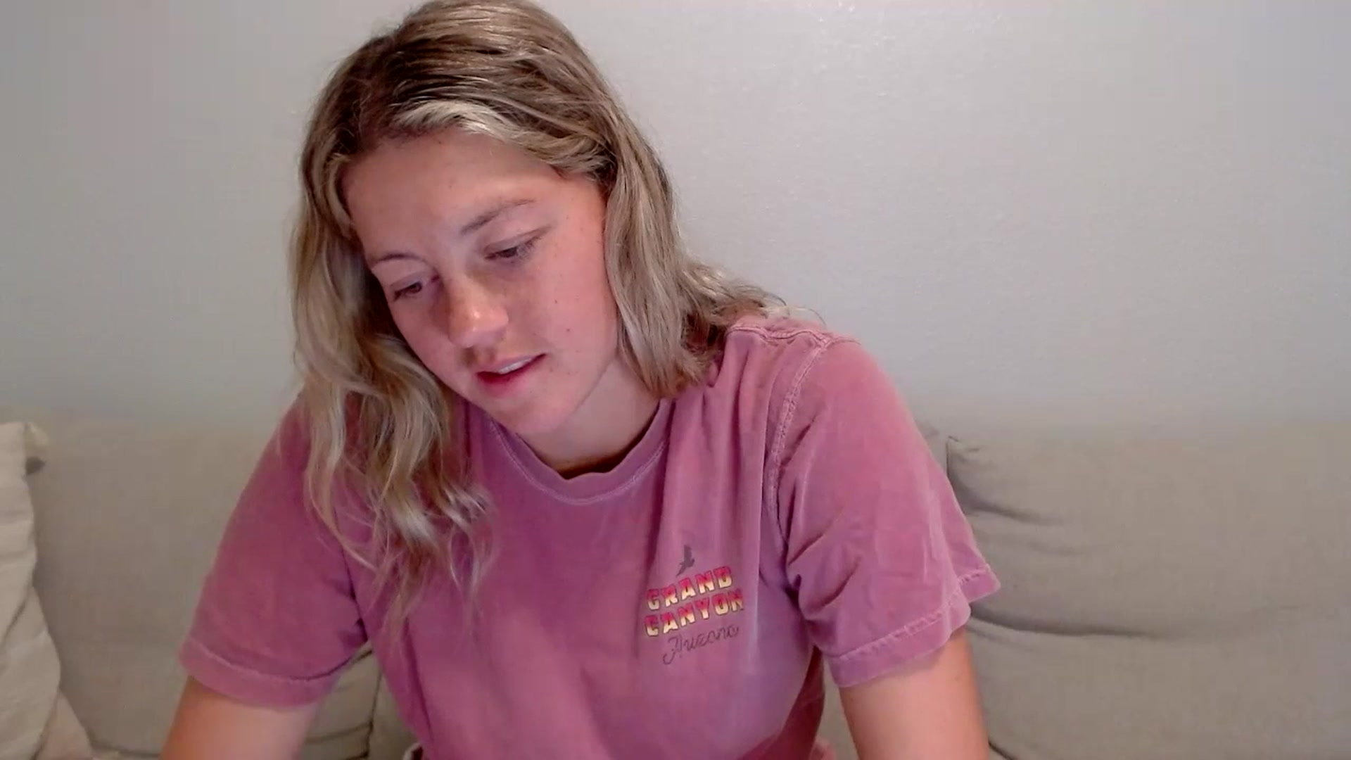 Gallery image thumbnail from Itsbecca's myfreecams stream on, 04/24/2023, 03:30 image 14 of 20