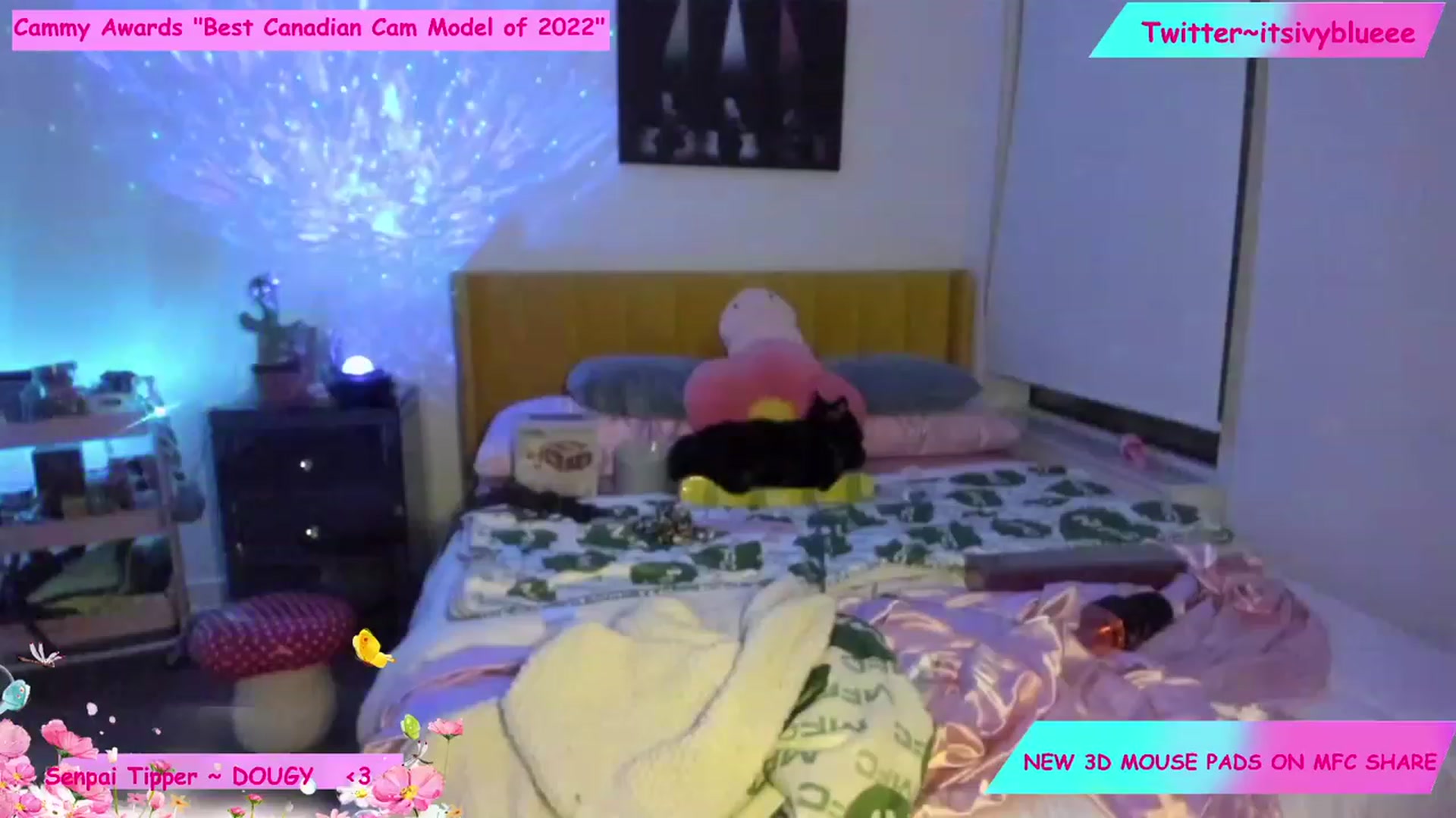 Gallery image thumbnail from Itsivyblue's myfreecams stream on, 11/26/2022, 02:39 image 7 of 20