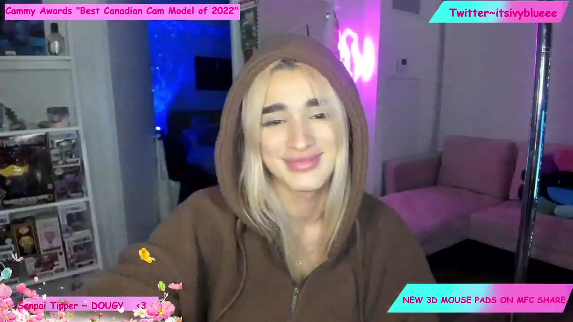 Gallery image thumbnail from Itsivyblue's myfreecams stream on, 12/07/2022, 02:02 image 19 of 20