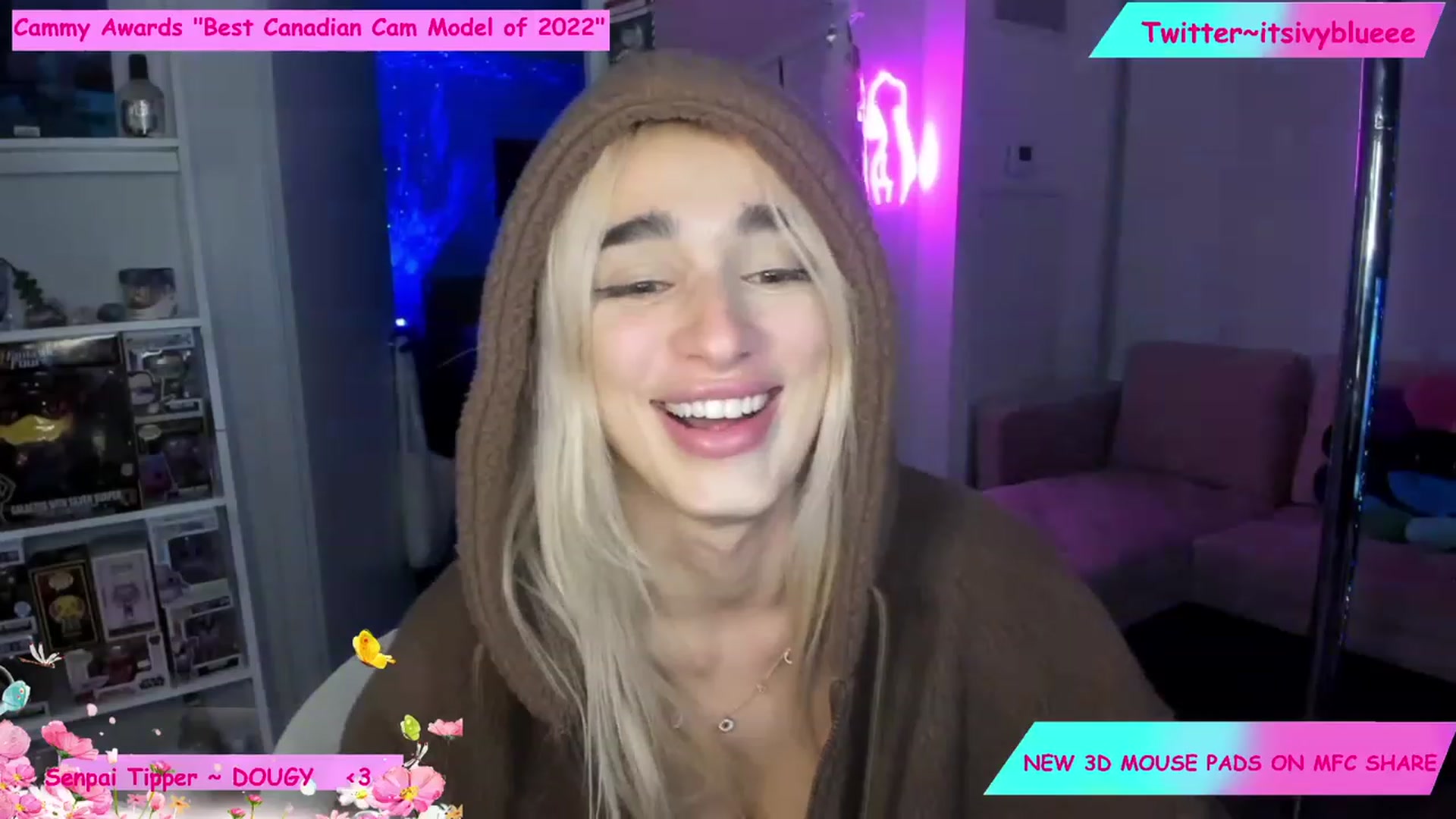 Gallery image thumbnail from Itsivyblue's myfreecams stream on, 12/07/2022, 02:02 image 8 of 20
