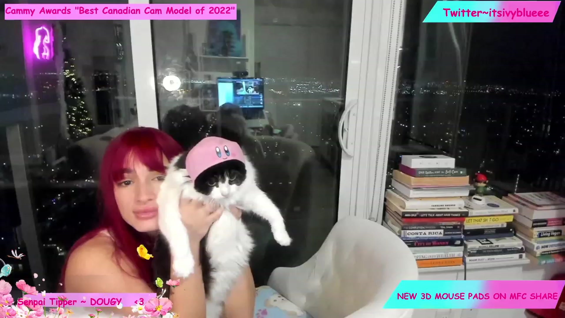 Gallery image thumbnail from Itsivyblue's myfreecams stream on, 12/20/2022, 01:51 image 6 of 20