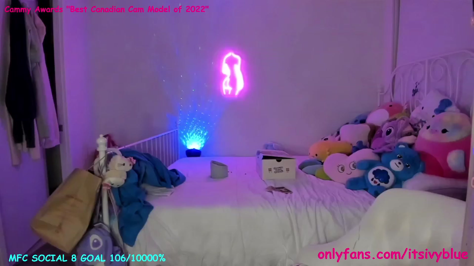 Gallery image thumbnail from Itsivyblue's myfreecams stream on, 04/13/2023, 02:17 image 7 of 20
