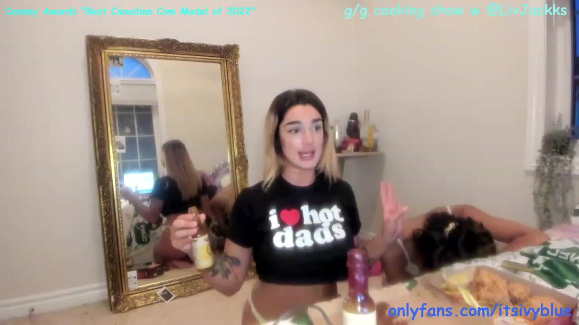 Gallery image thumbnail from Itsivyblue's myfreecams stream on, 07/14/2023, 01:26 image 18 of 20