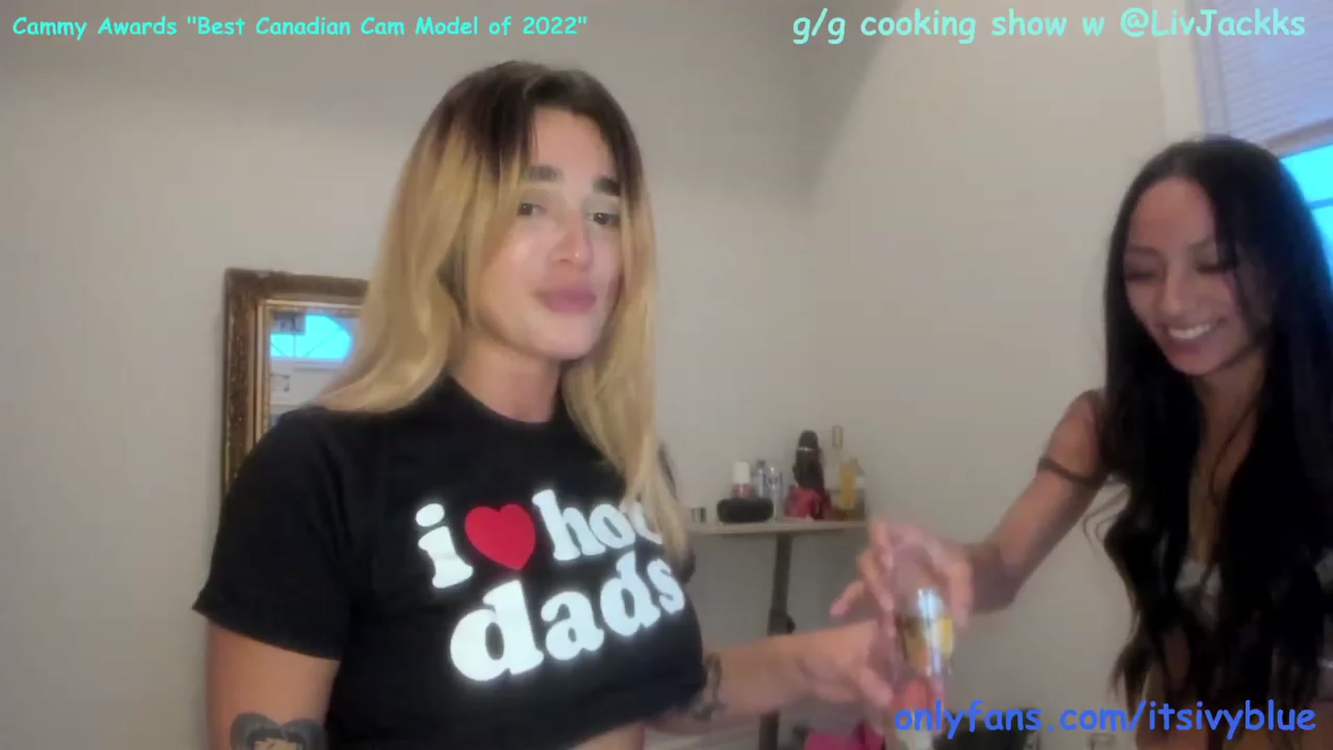 Gallery image thumbnail from Itsivyblue's myfreecams stream on, 07/14/2023, 01:26 image 5 of 20