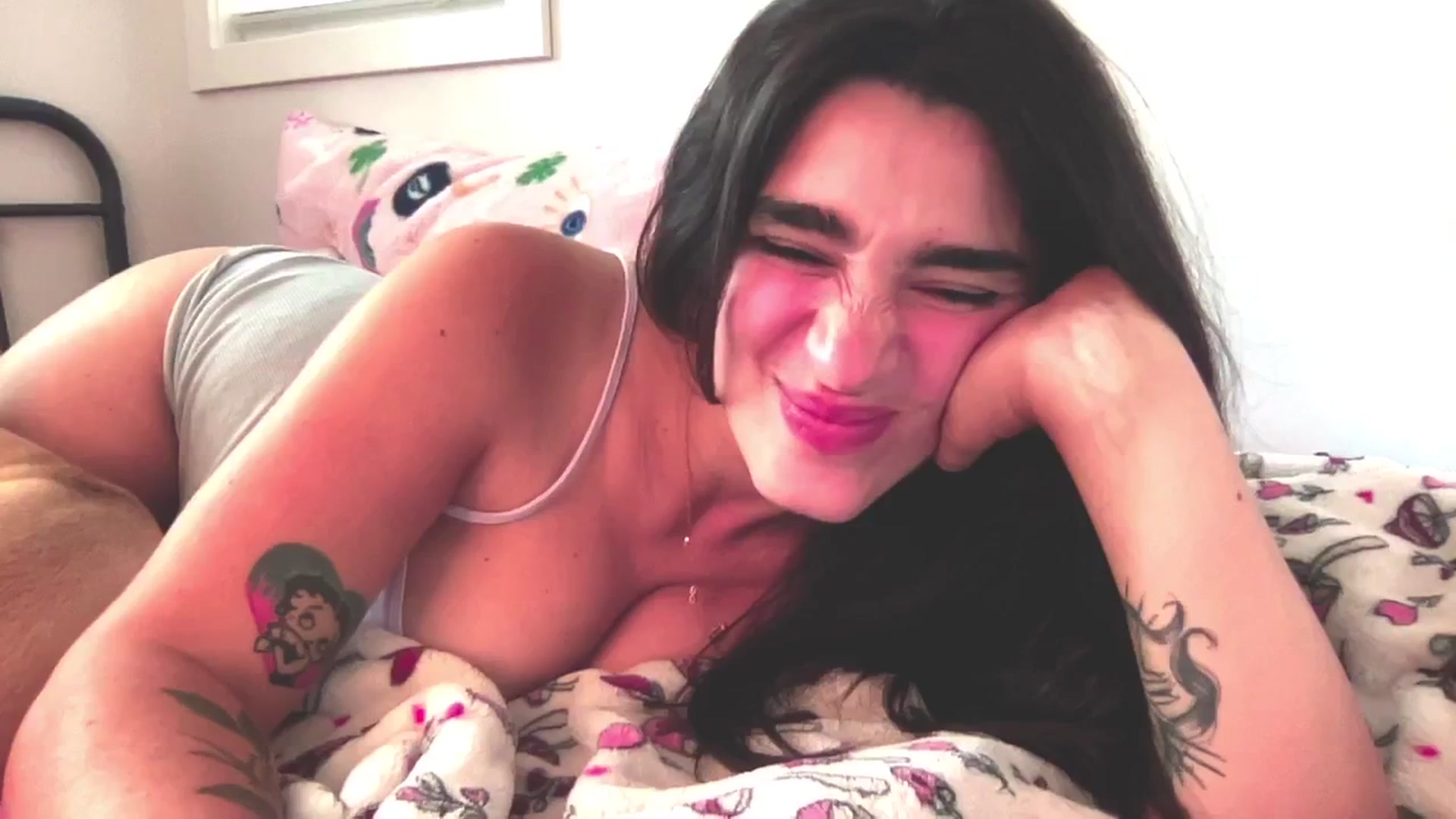 Gallery image thumbnail from Itsivyblue's myfreecams stream on, 11/01/2025, 13:25 image 7 of 20