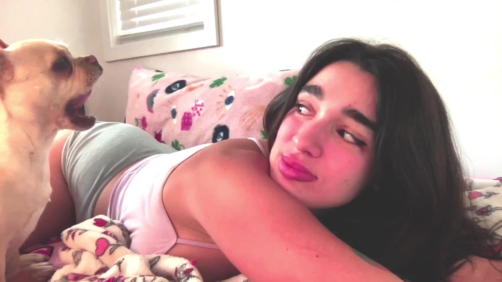 Gallery image thumbnail from Itsivyblue's myfreecams stream on, 11/01/2025, 13:25 image 3 of 20