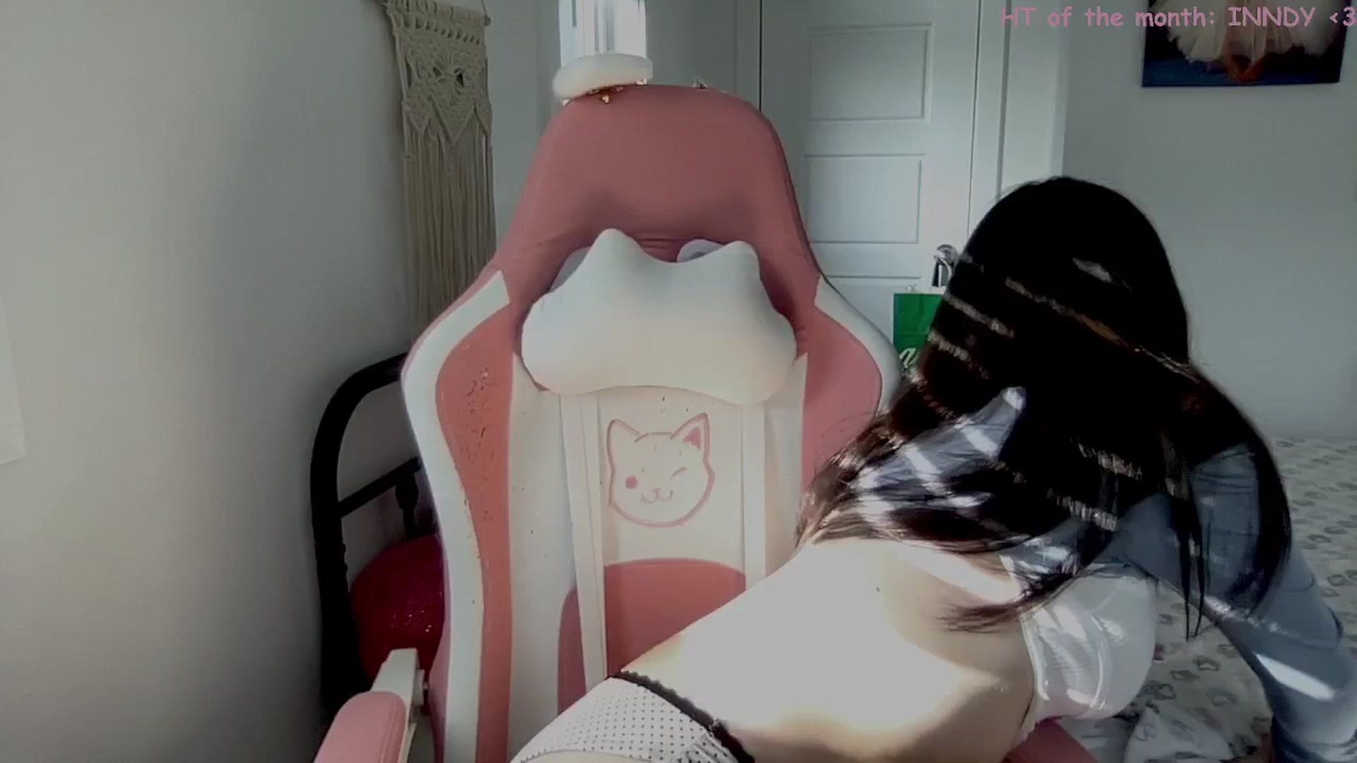 Gallery image thumbnail from Itsivyblue's myfreecams stream on, 11/08/2025, 19:49 image 4 of 20
