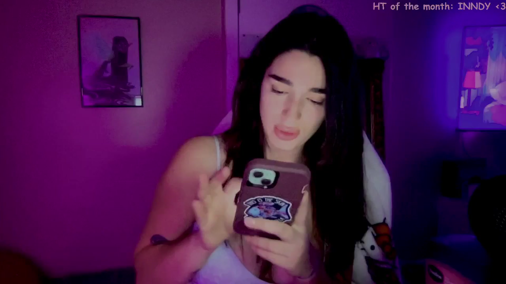Gallery image thumbnail from Itsivyblue's myfreecams stream on, 11/14/2025, 08:44 image 2 of 20