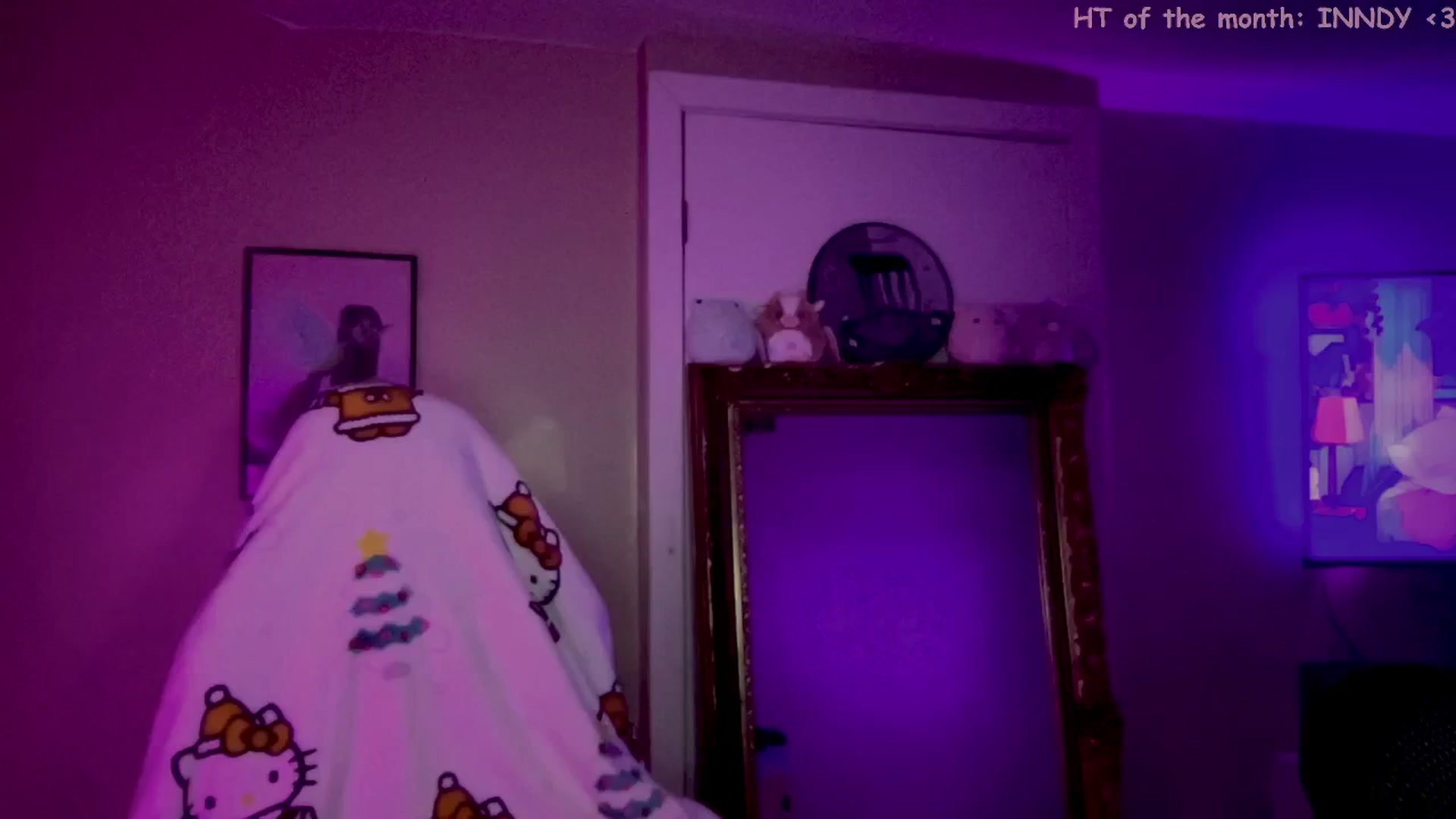 Gallery image thumbnail from Itsivyblue's myfreecams stream on, 11/14/2025, 08:44 image 5 of 20