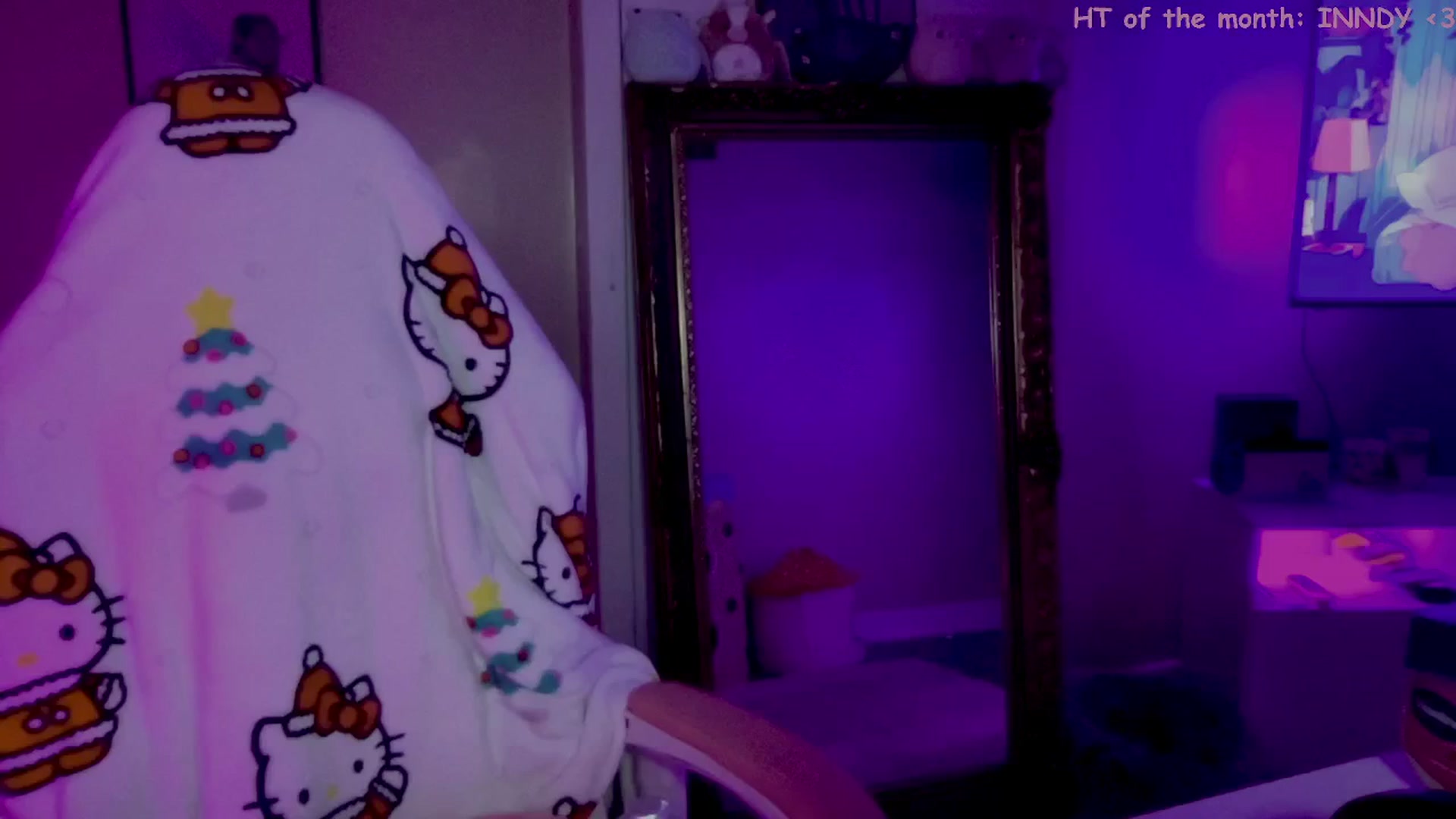 Gallery image thumbnail from Itsivyblue's myfreecams stream on, 11/14/2025, 08:44 image 16 of 20
