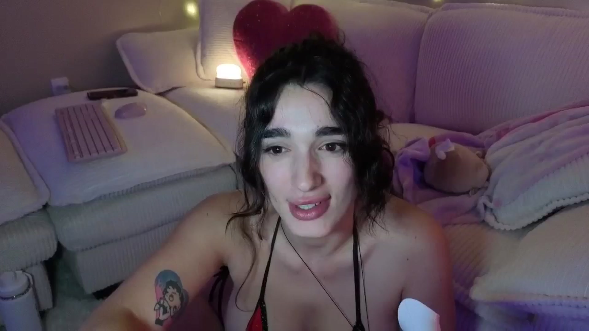Gallery image thumbnail from Itsivyblue's myfreecams stream on, 12/13/2025, 09:36 image 18 of 20