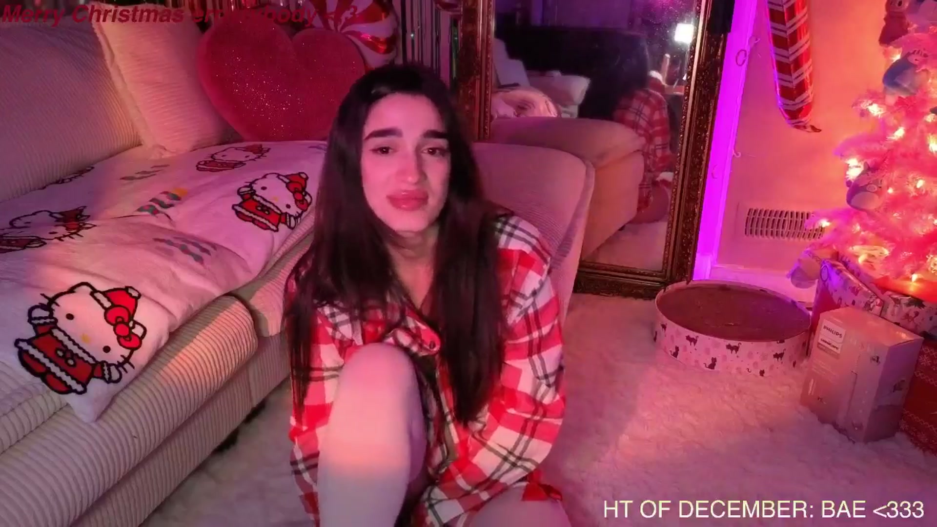 Gallery image thumbnail from Itsivyblue's myfreecams stream on, 12/26/2025, 08:26 image 15 of 20