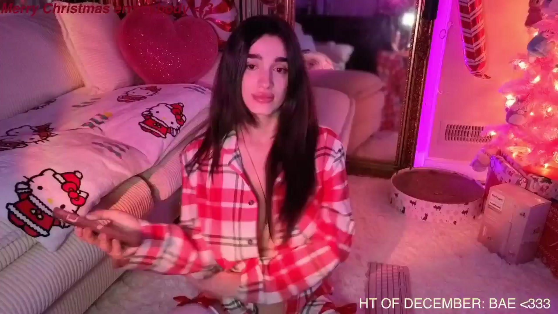 Gallery image thumbnail from Itsivyblue's myfreecams stream on, 12/26/2025, 08:26 image 2 of 20