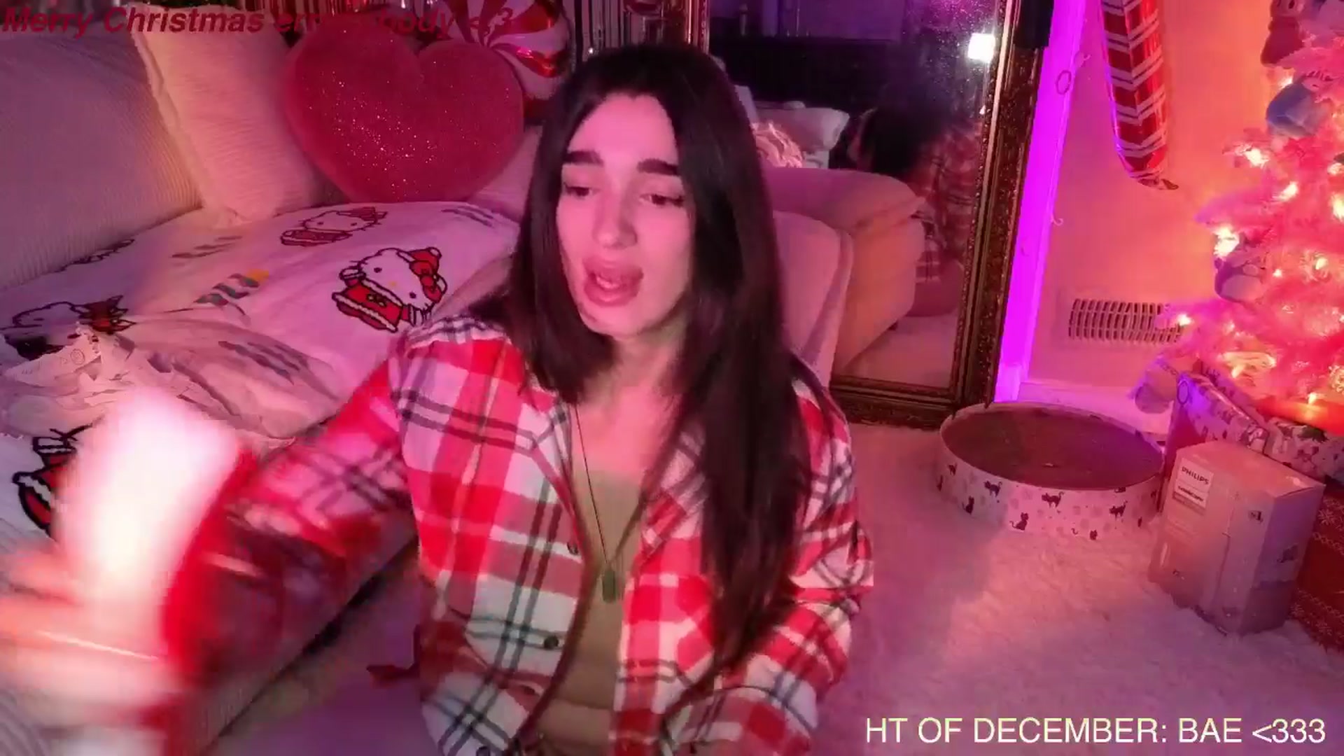 Gallery image thumbnail from Itsivyblue's myfreecams stream on, 12/26/2025, 08:26 image 18 of 20