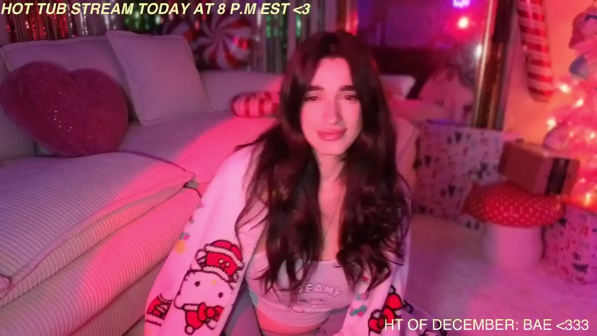 Gallery image thumbnail from Itsivyblue's myfreecams stream on, 12/28/2025, 07:57 image 10 of 20