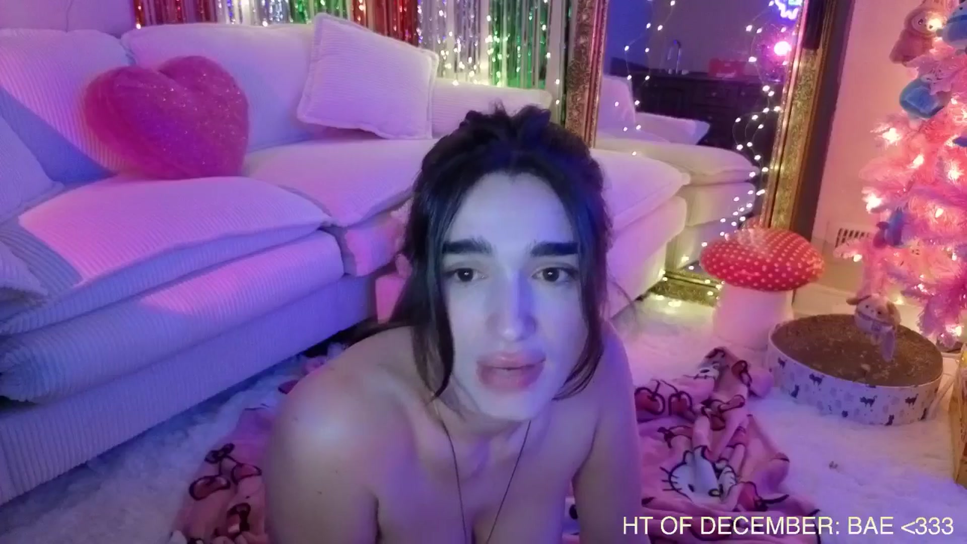 Gallery image thumbnail from Itsivyblue's myfreecams stream on, 12/31/2025, 08:41 image 20 of 20