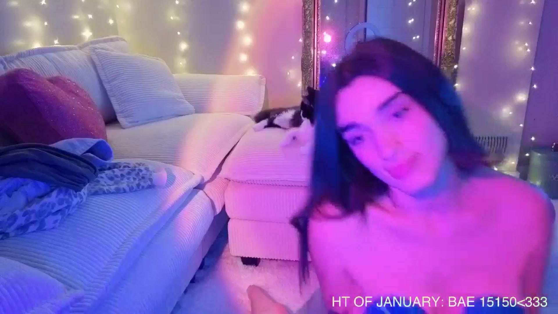 Gallery image thumbnail from Itsivyblue's myfreecams stream on, 01/08/2026, 08:22 image 17 of 20