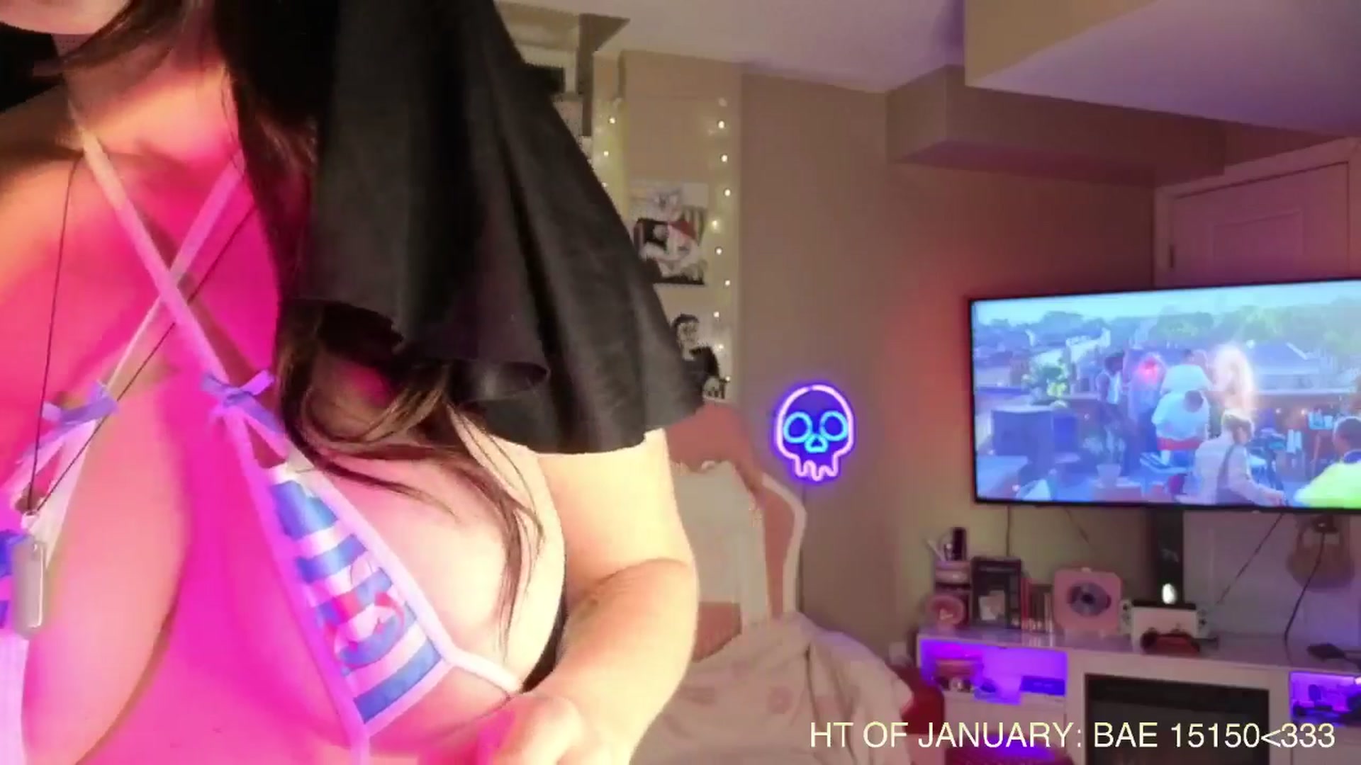 Gallery image thumbnail from Itsivyblue's myfreecams stream on, 01/11/2026, 02:44 image 5 of 20