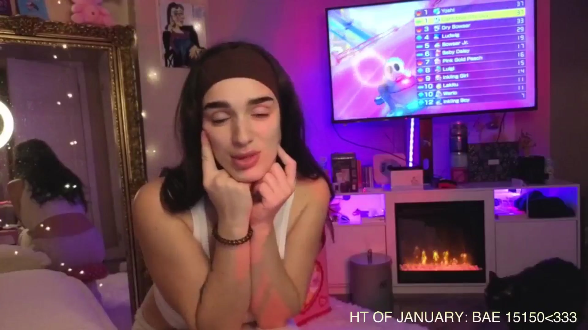 Gallery image thumbnail from Itsivyblue's myfreecams stream on, 01/12/2026, 07:38 image 14 of 20