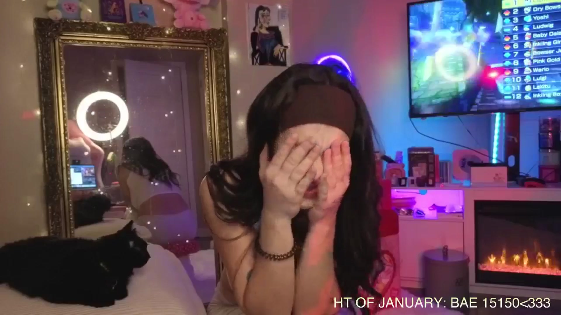 Gallery image thumbnail from Itsivyblue's myfreecams stream on, 01/12/2026, 07:38 image 17 of 20