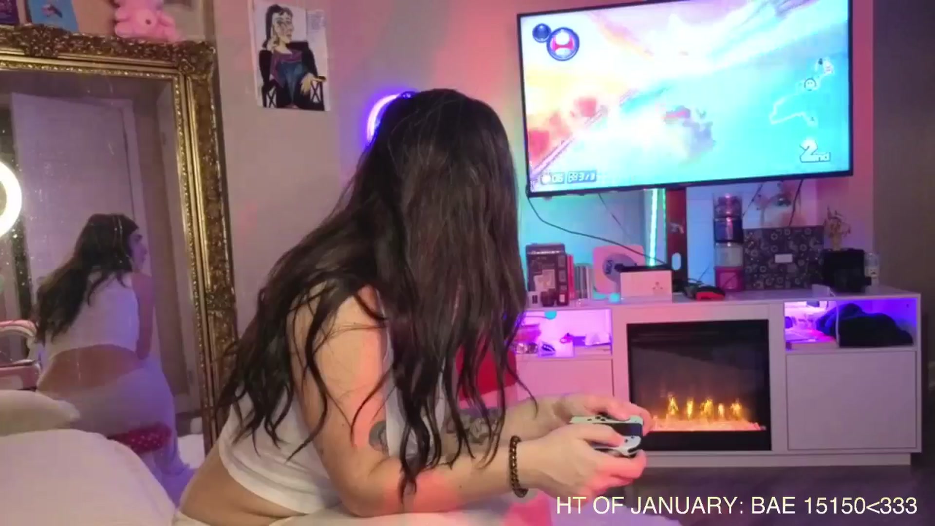 Gallery image thumbnail from Itsivyblue's myfreecams stream on, 01/12/2026, 07:38 image 9 of 20