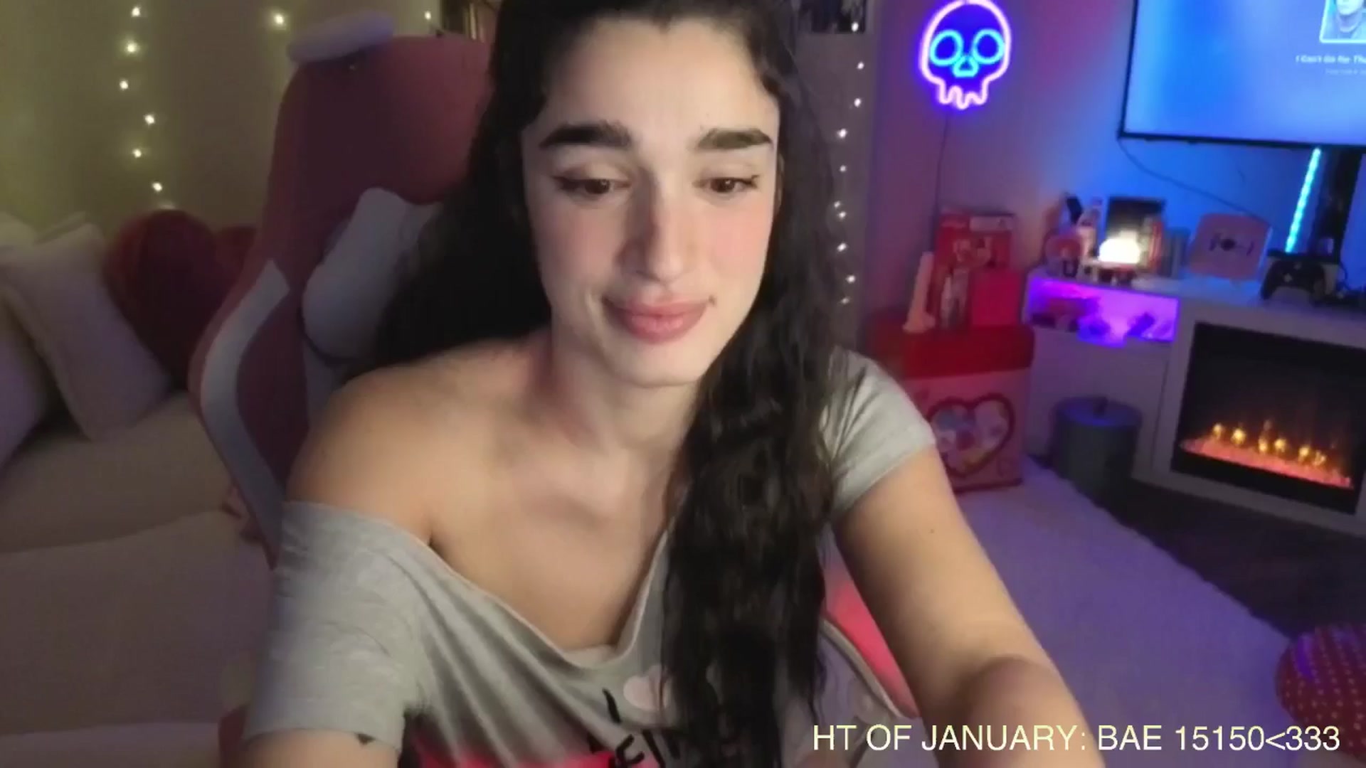 Gallery image thumbnail from Itsivyblue's myfreecams stream on, 01/13/2026, 05:26 image 4 of 20