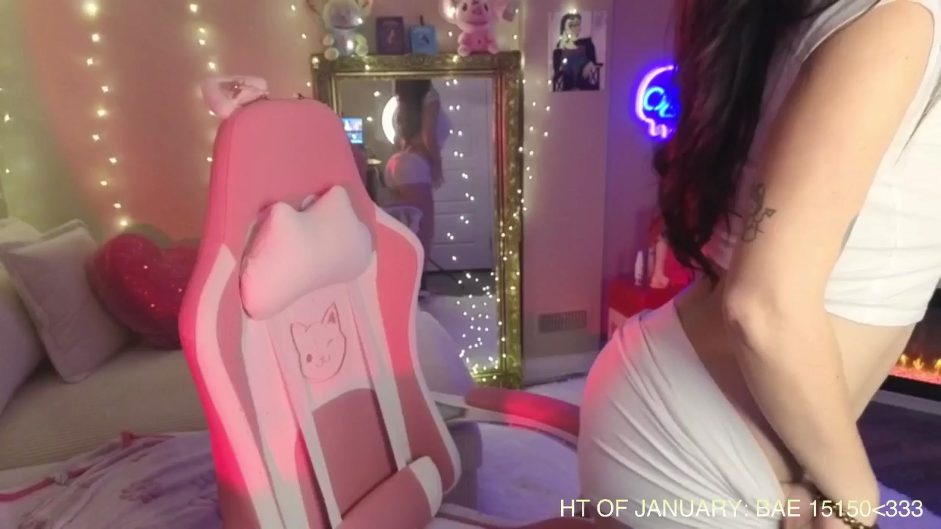 Gallery image thumbnail from Itsivyblue's myfreecams stream on, 01/17/2026, 05:28 image 13 of 20