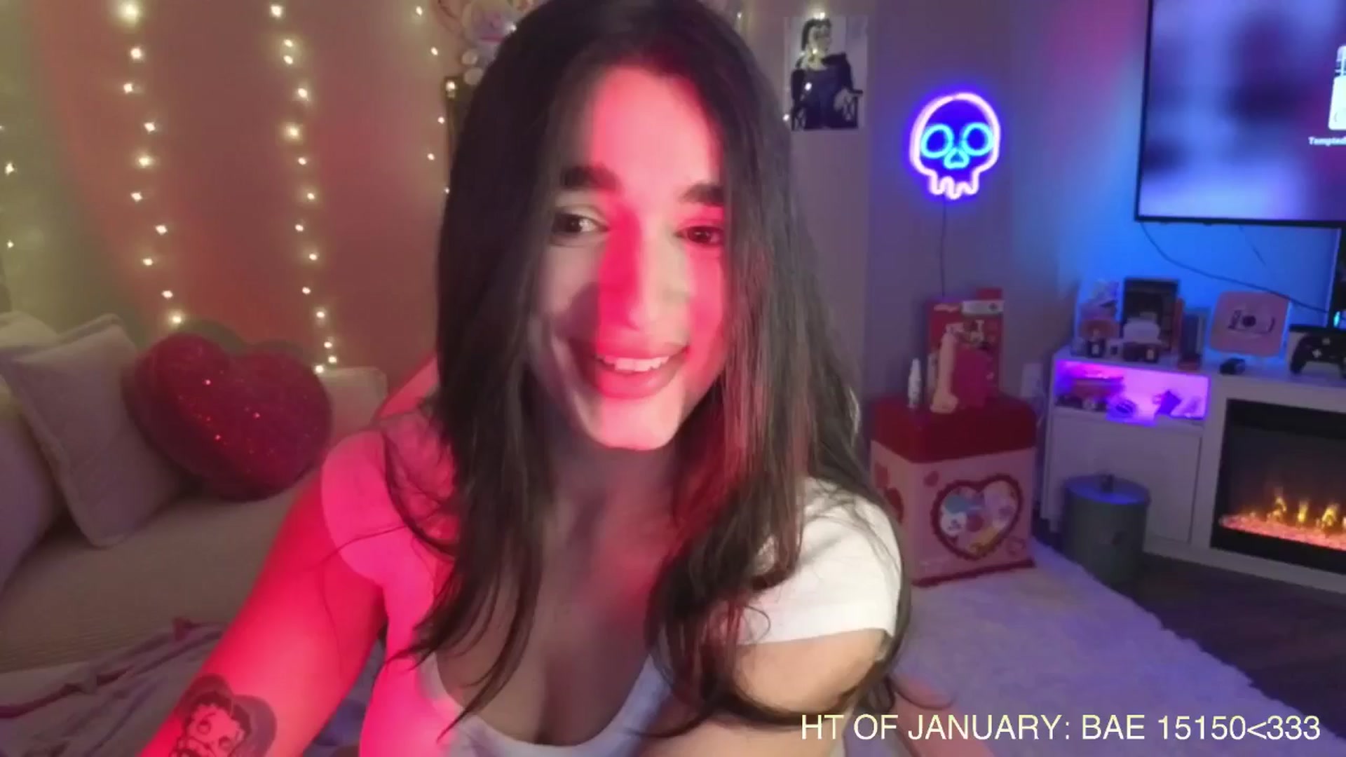 Gallery image thumbnail from Itsivyblue's myfreecams stream on, 01/17/2026, 05:28 image 14 of 20
