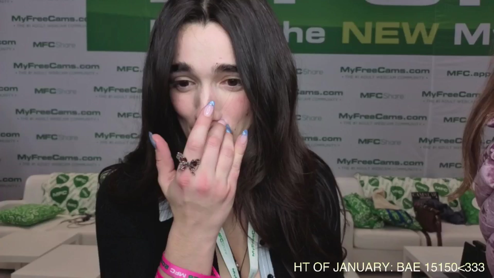 Gallery image thumbnail from Itsivyblue's myfreecams stream on, 01/22/2026, 24:02 image 18 of 20