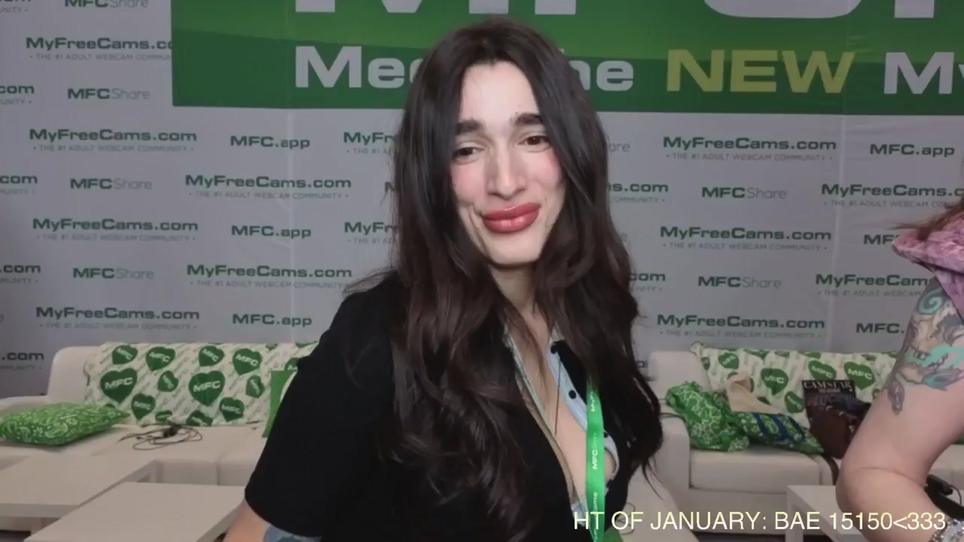 Gallery image thumbnail from Itsivyblue's myfreecams stream on, 01/22/2026, 24:02 image 17 of 20