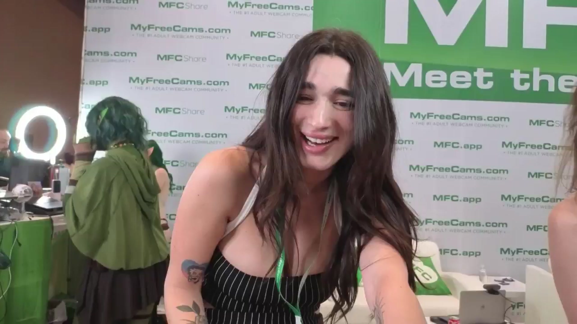 Gallery image thumbnail from Itsivyblue's myfreecams stream on, 01/23/2026, 03:43 image 1 of 20