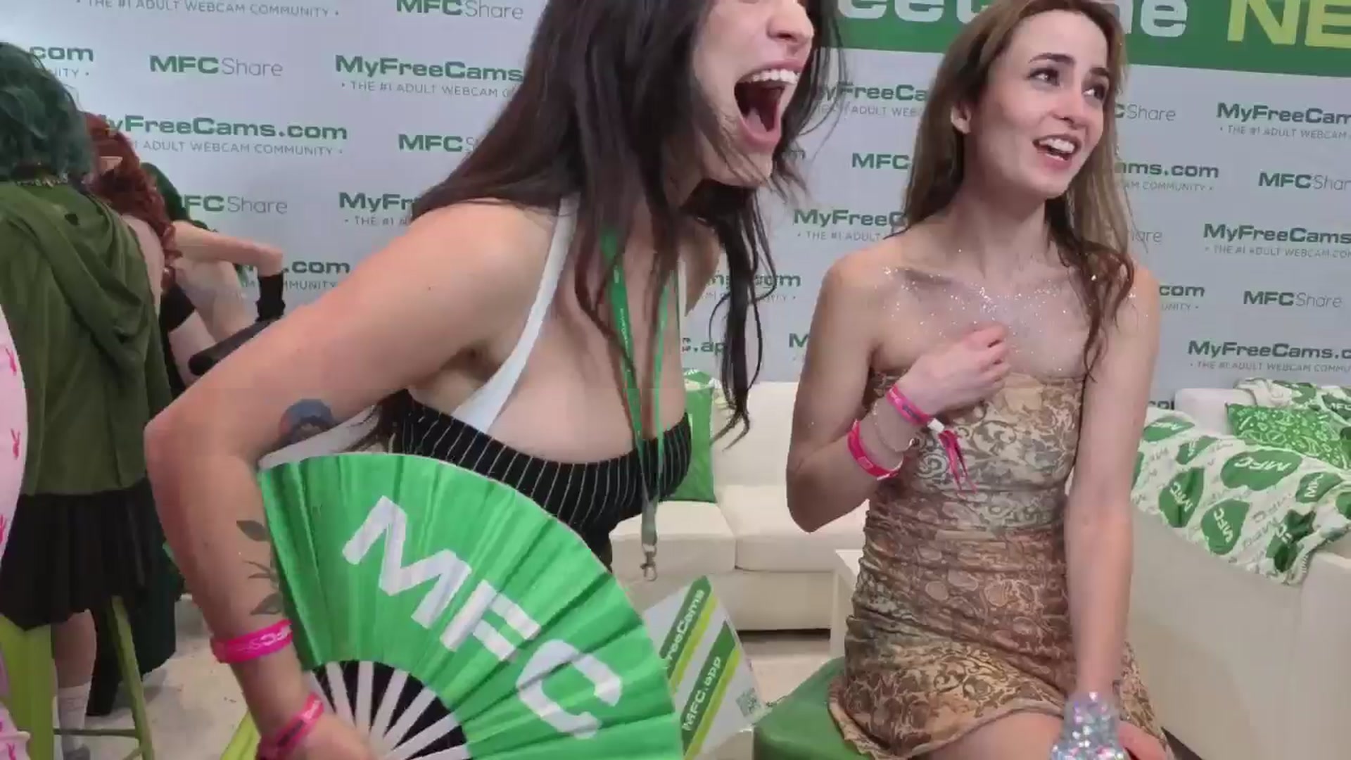 Gallery image thumbnail from Itsivyblue's myfreecams stream on, 01/23/2026, 03:43 image 20 of 20
