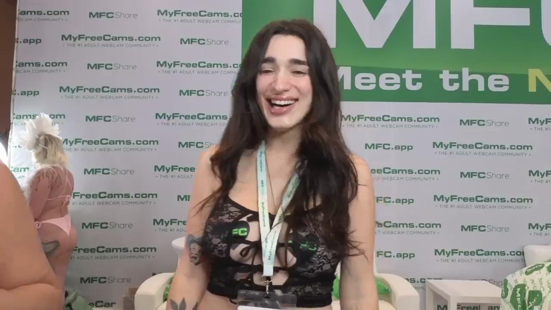 Gallery image thumbnail from Itsivyblue's myfreecams stream on, 01/24/2026, 22:42 image 3 of 20