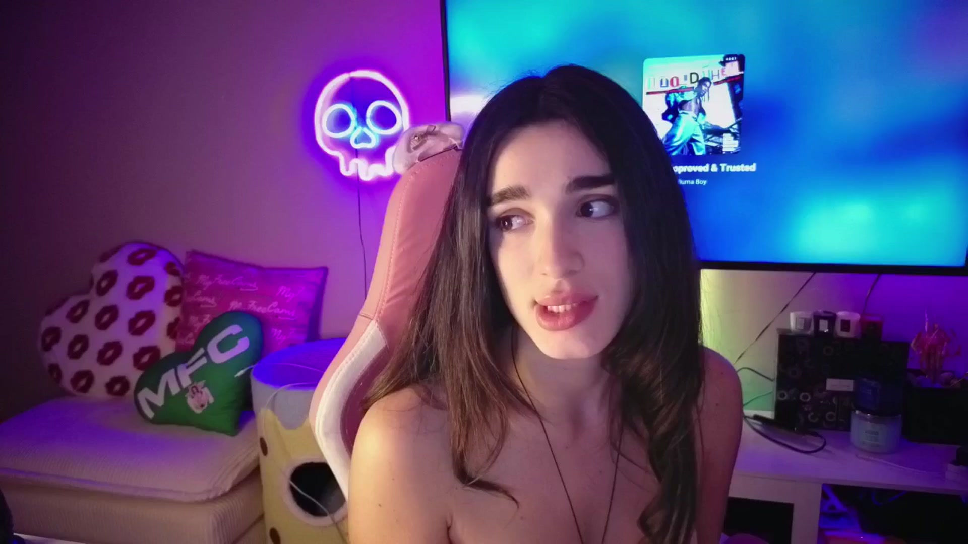 Gallery image thumbnail from Itsivyblue's myfreecams stream on, 01/31/2026, 05:48 image 19 of 20