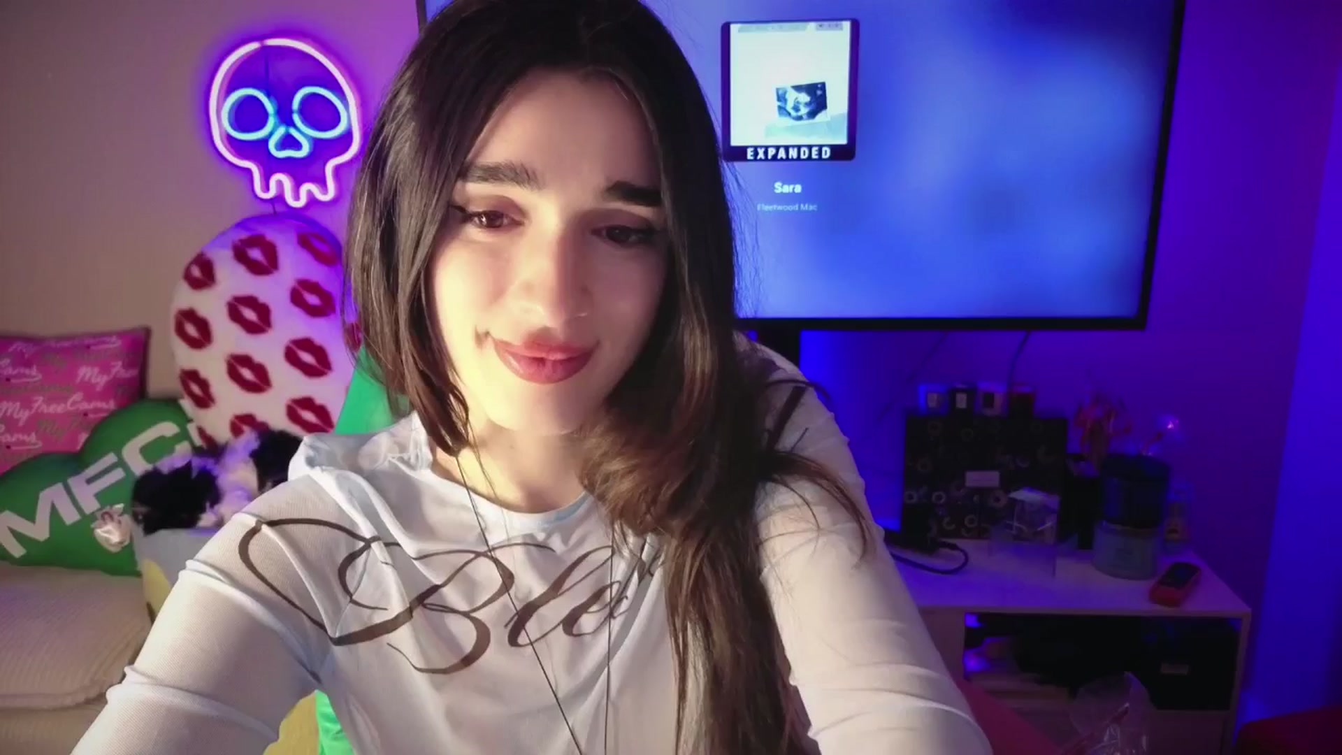 Gallery image thumbnail from Itsivyblue's myfreecams stream on, 02/01/2026, 07:07 image 15 of 20