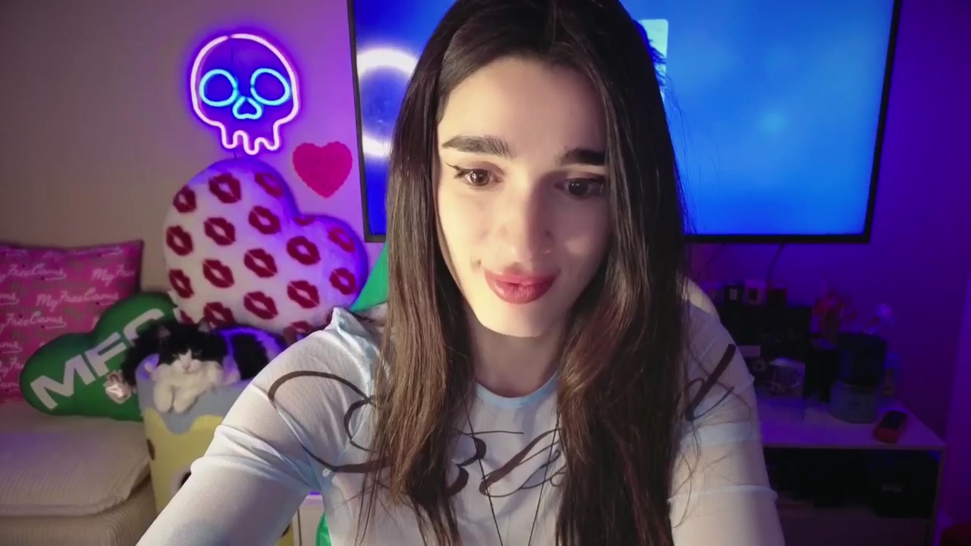 Gallery image thumbnail from Itsivyblue's myfreecams stream on, 02/01/2026, 07:57 image 9 of 20