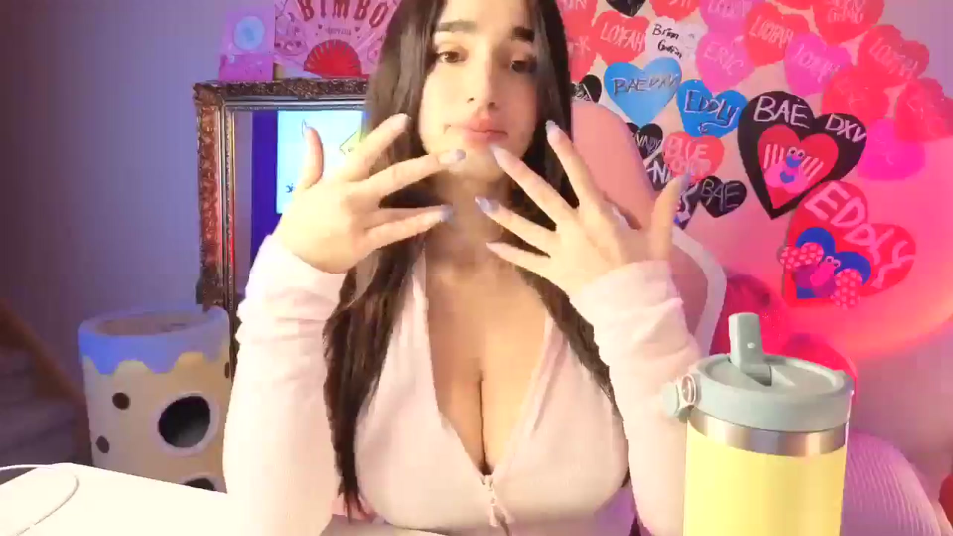 Gallery image thumbnail from Itsivyblue's myfreecams stream on, 02/11/2026, 07:42 image 4 of 20