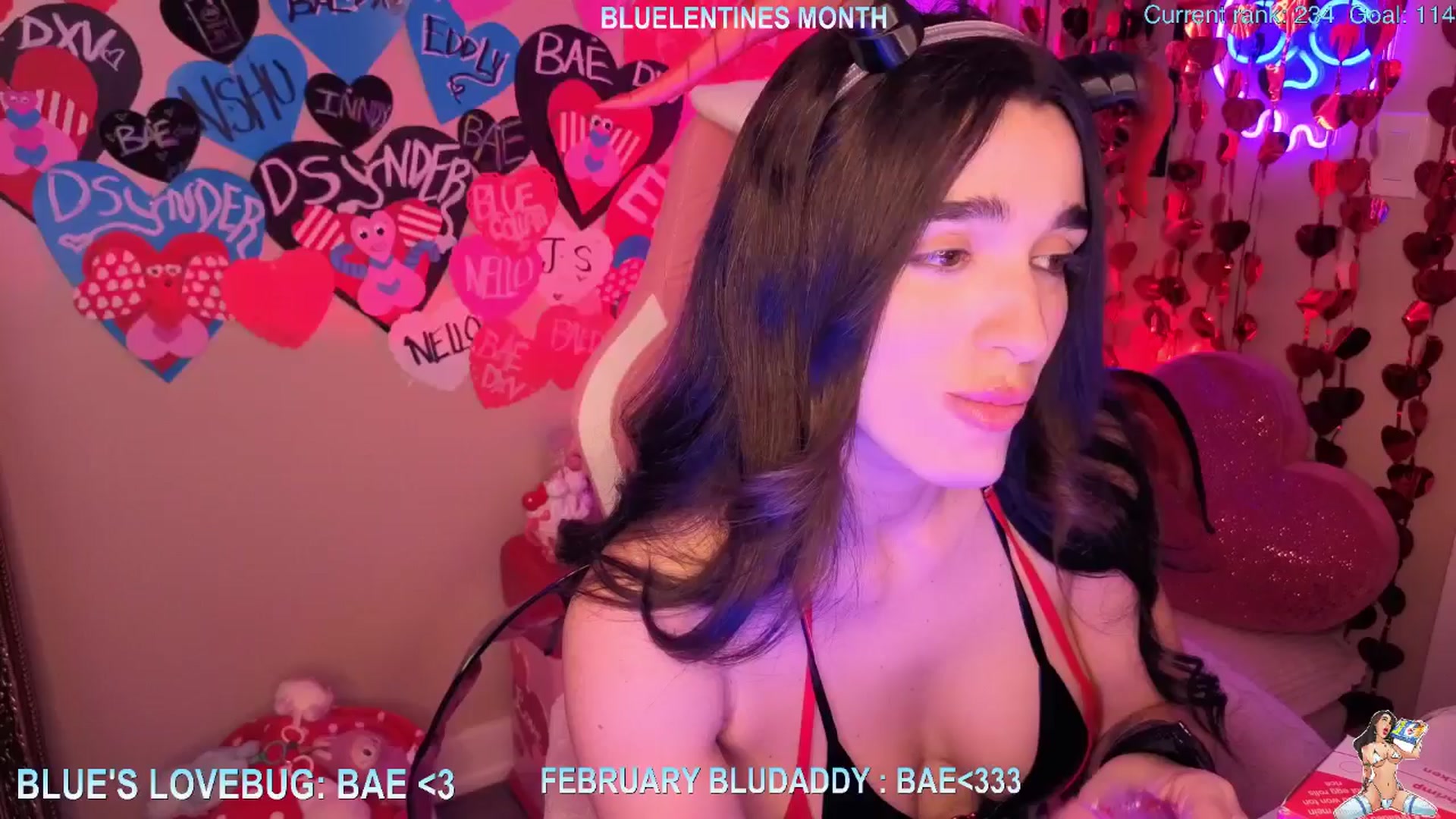 Gallery image thumbnail from Itsivyblue's myfreecams stream on, 02/15/2026, 05:20 image 6 of 20