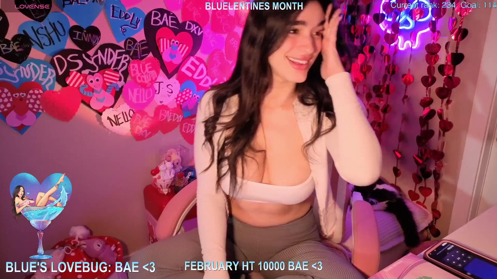 Gallery image thumbnail from Itsivyblue's myfreecams stream on, 02/15/2026, 17:06 image 14 of 20