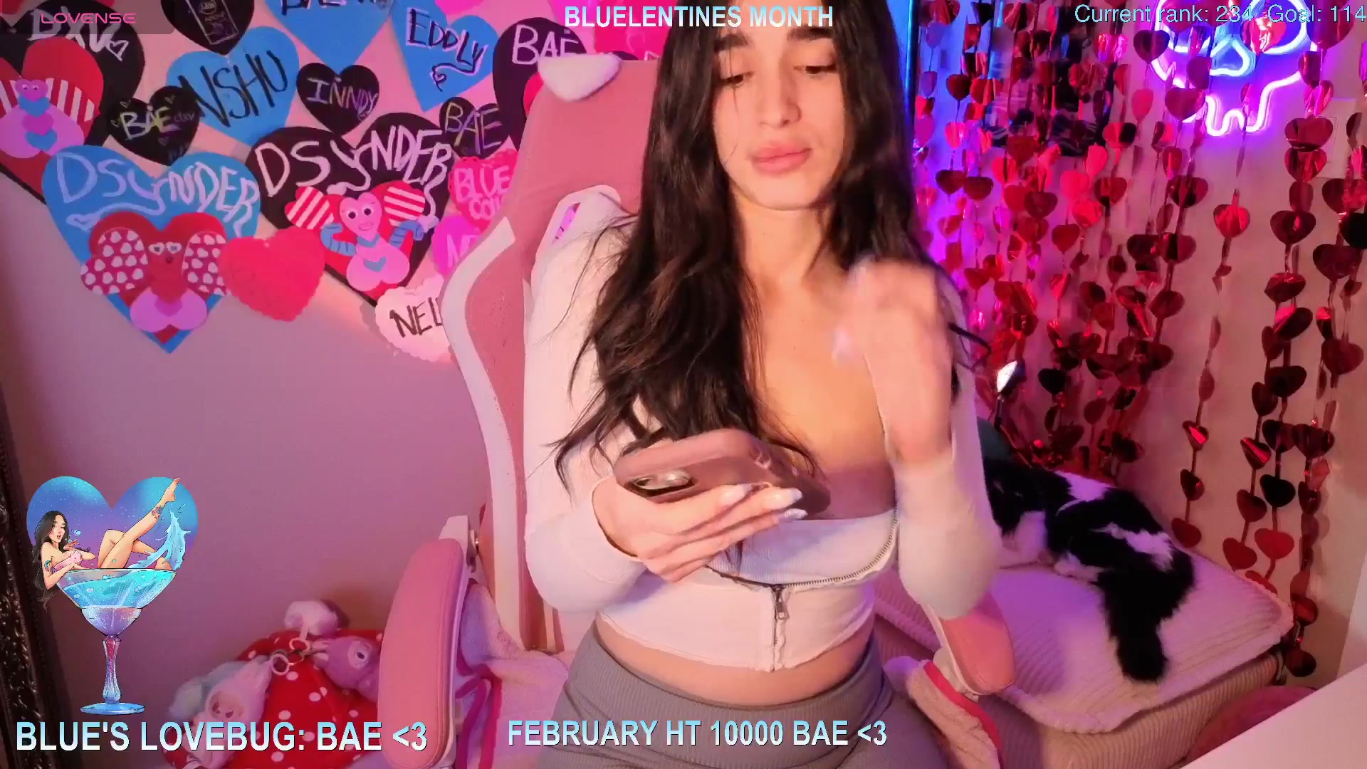 Gallery image thumbnail from Itsivyblue's myfreecams stream on, 02/15/2026, 17:06 image 9 of 20