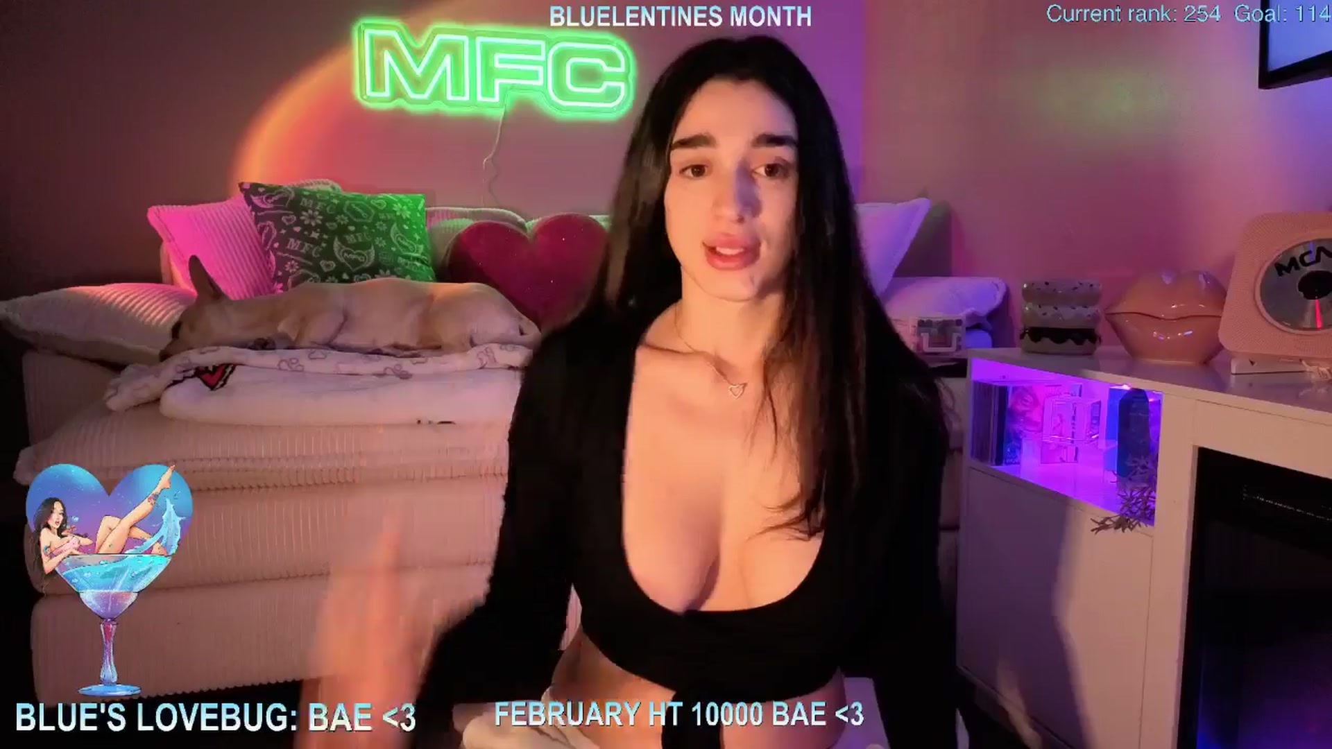 Gallery image thumbnail from Itsivyblue's myfreecams stream on, 02/25/2026, 04:36 image 9 of 20