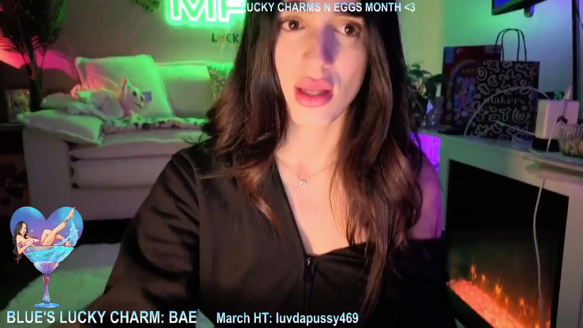 Gallery image thumbnail from Itsivyblue's myfreecams stream on, 03/06/2026, 05:22 image 19 of 20