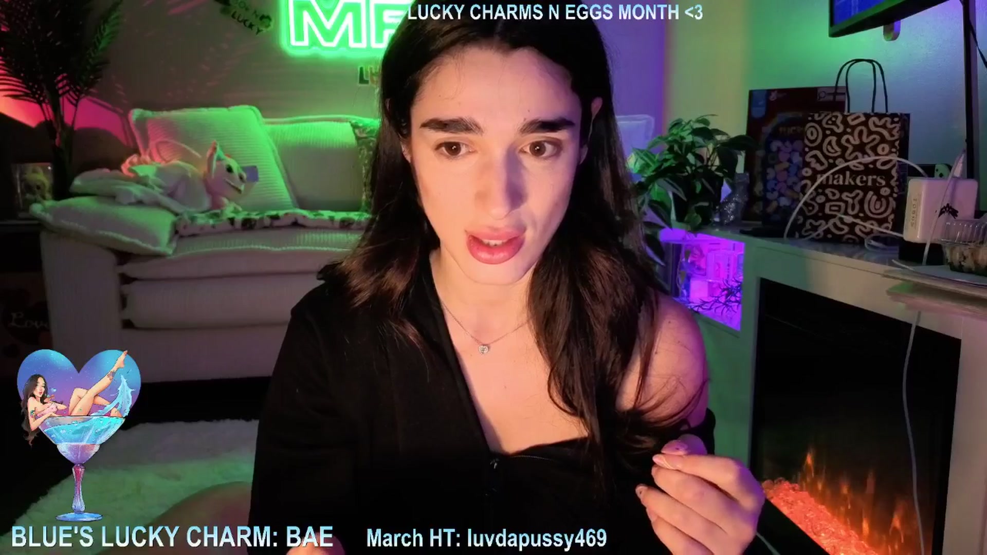 Gallery image thumbnail from Itsivyblue's myfreecams stream on, 03/06/2026, 05:22 image 16 of 20