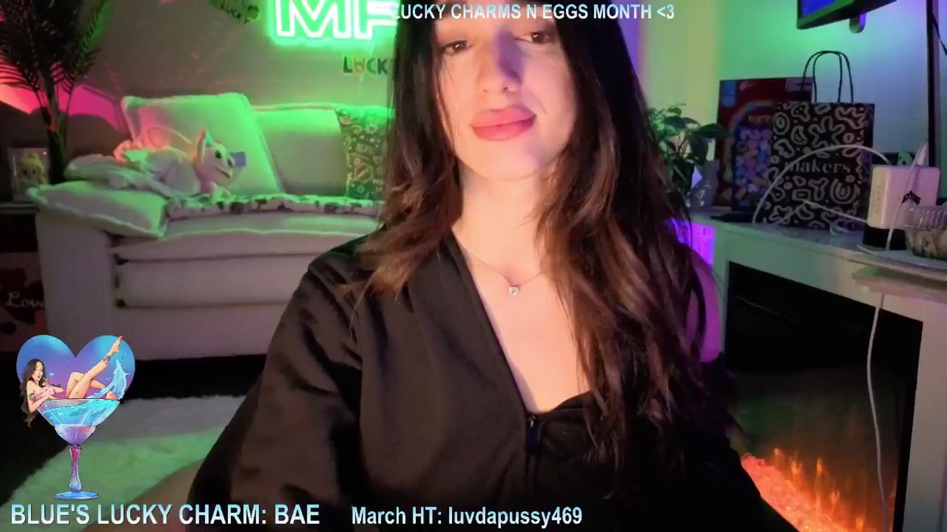 Gallery image thumbnail from Itsivyblue's myfreecams stream on, 03/06/2026, 05:22 image 5 of 20