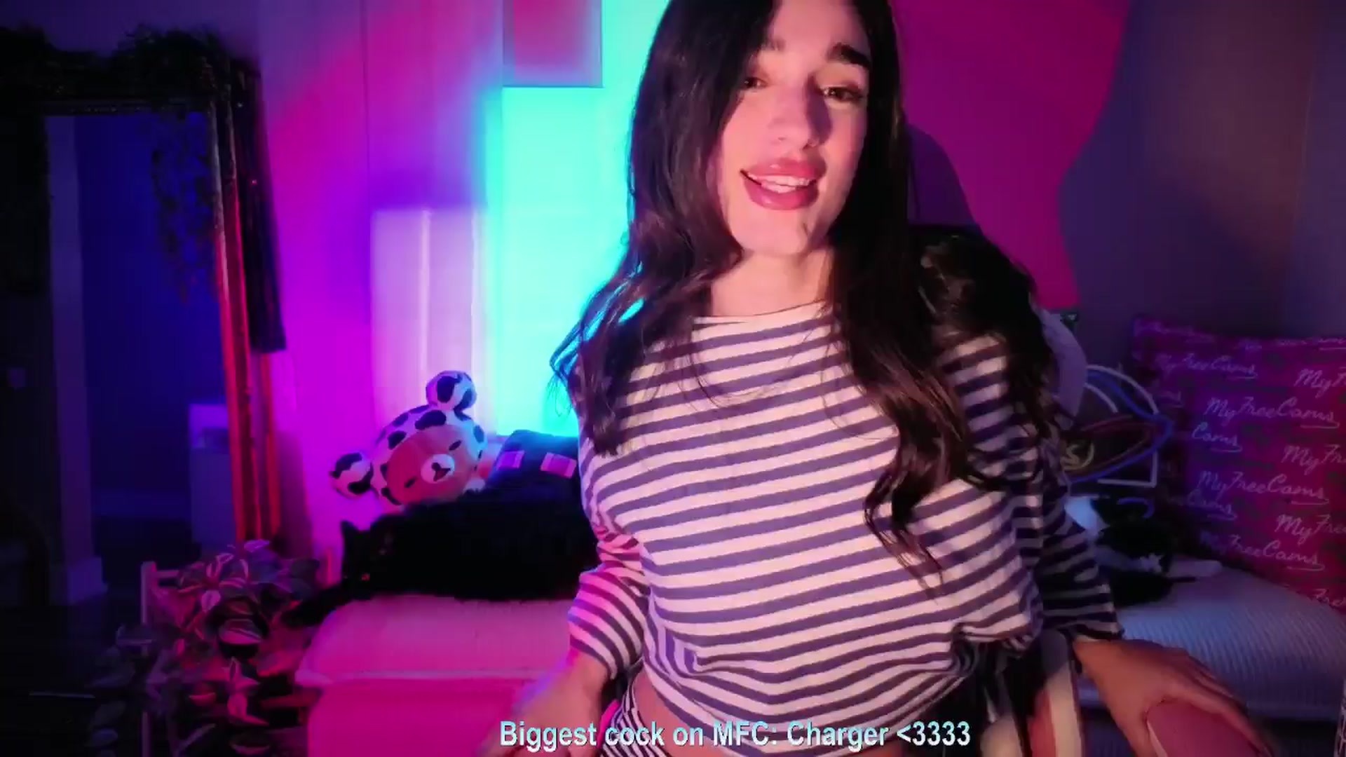 Gallery image thumbnail from Itsivyblue's myfreecams stream on, 04/09/2026, 02:26 image 9 of 20