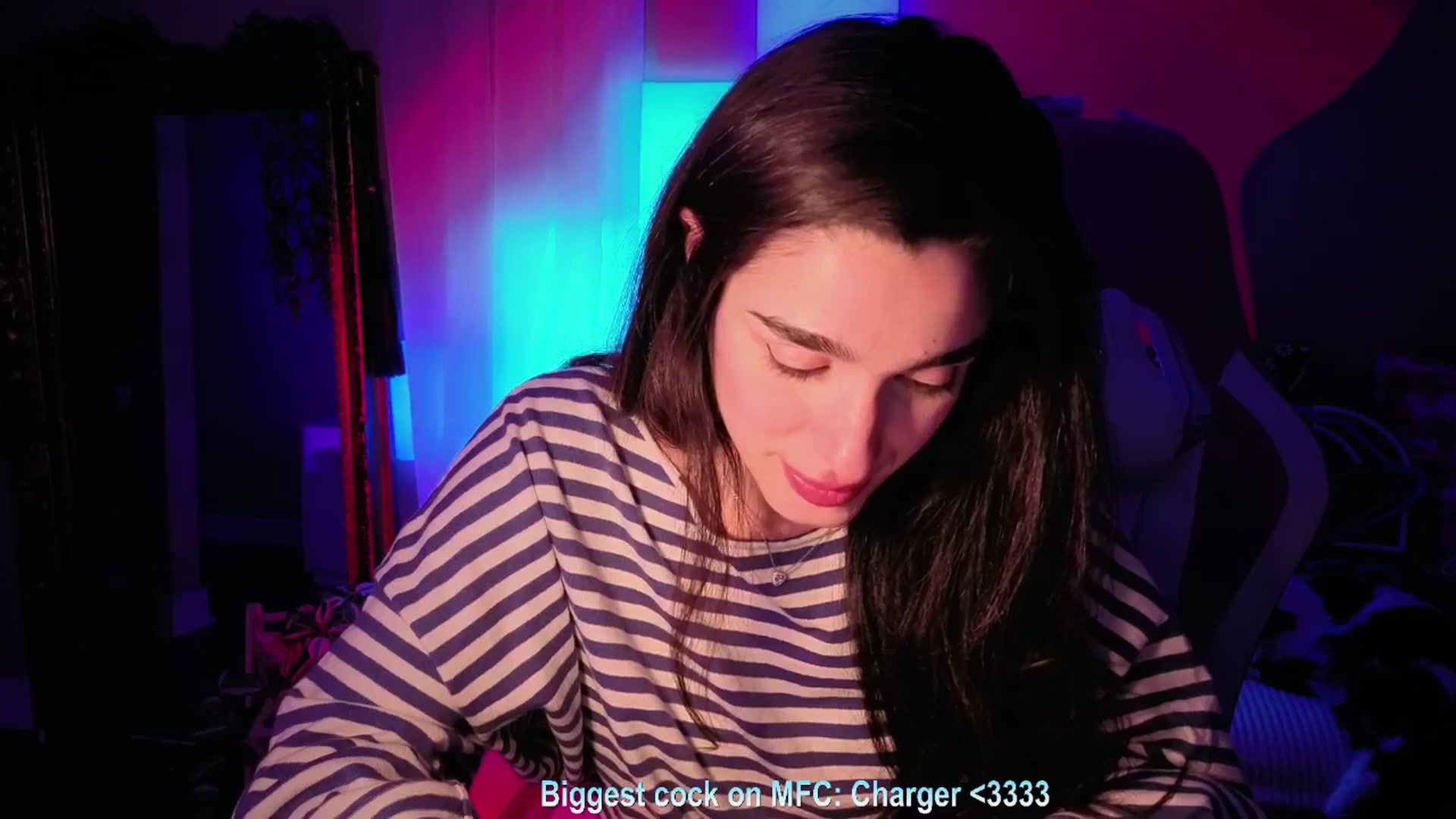 Gallery image thumbnail from Itsivyblue's myfreecams stream on, 04/09/2026, 03:14 image 9 of 20