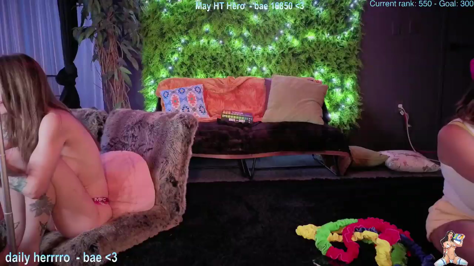 Gallery image thumbnail from Itsivyblue's myfreecams stream on, 05/22/2026, 08:05 image 14 of 20