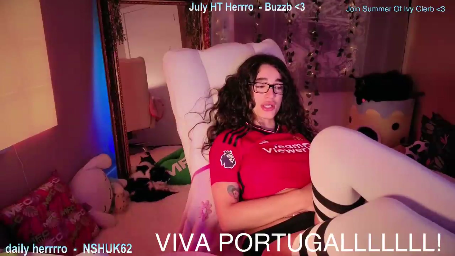 Gallery image thumbnail from Itsivyblue's myfreecams stream on, 07/03/2026, 02:39 image 16 of 20