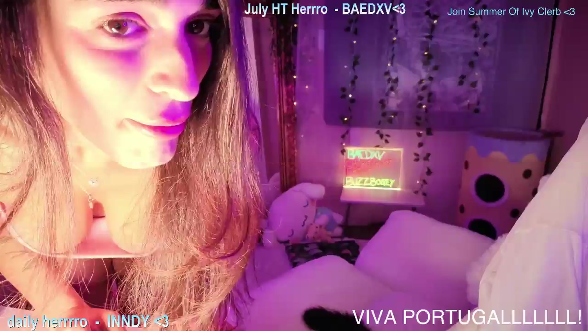 Gallery image thumbnail from Itsivyblue's myfreecams stream on, 07/03/2026, 16:20 image 19 of 20
